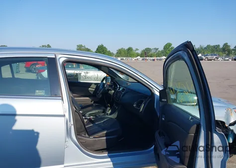 2013 Chrysler 200 Limited from USA, damaged, VIN 1C3CCBCG3DN577627